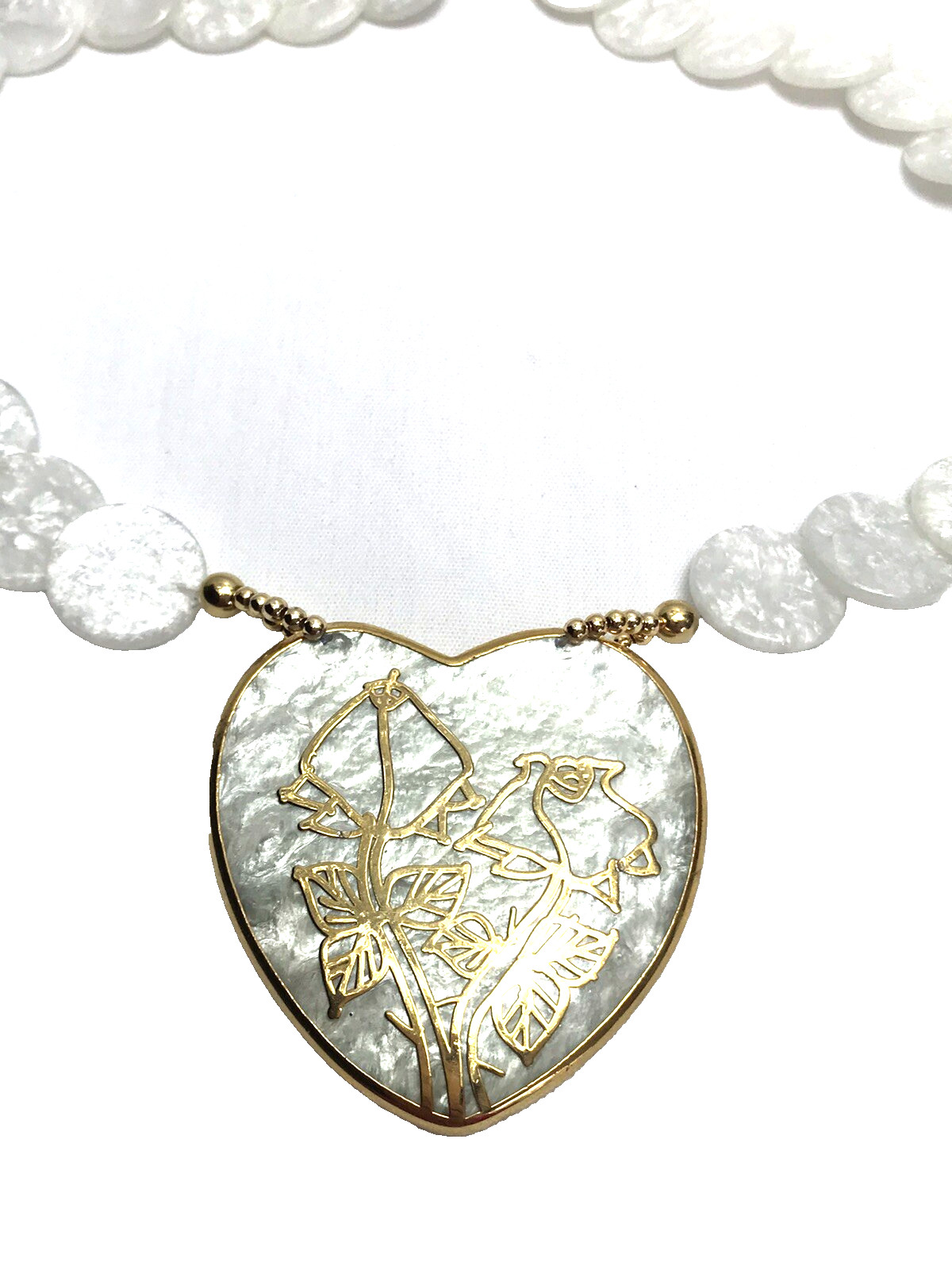 New Vintage White Lucite Statement Necklace Gold Tone Roses Made in Taiwan ROC