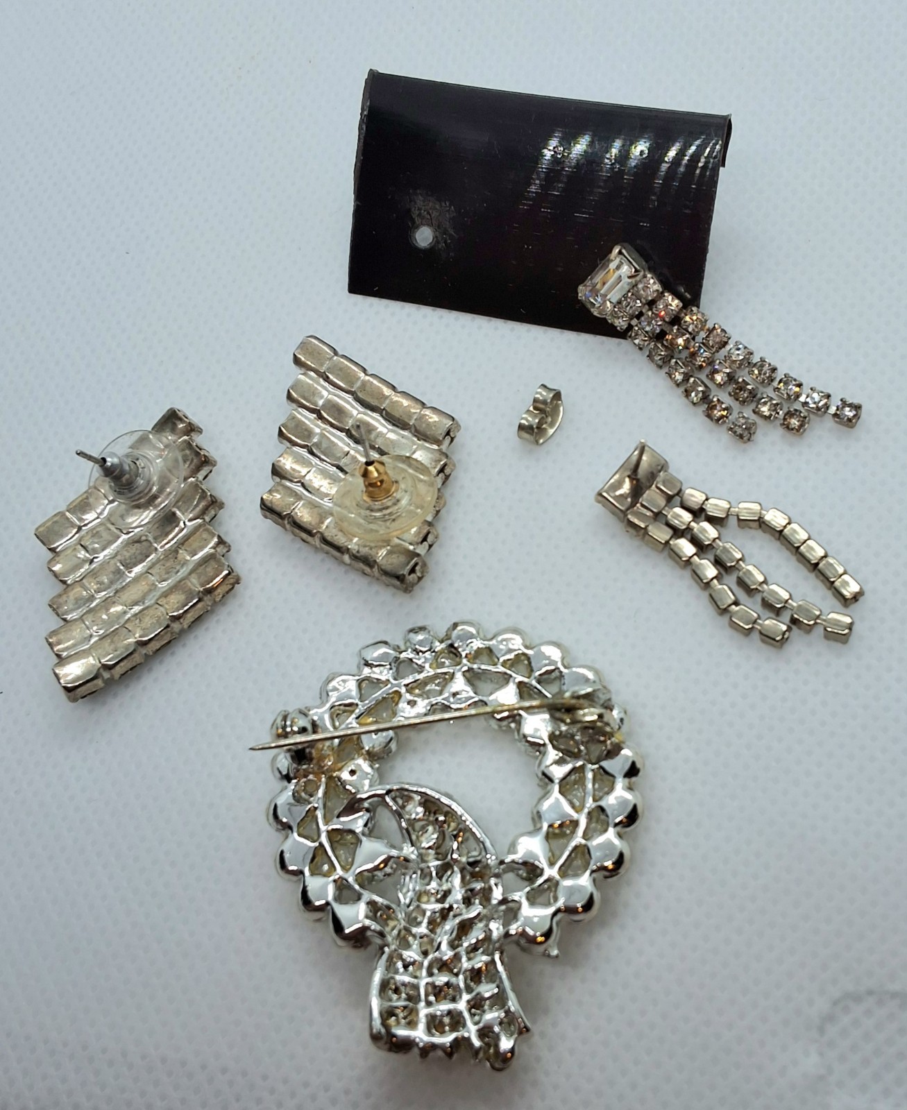 Vintage Costume Jewelry-Earrings and Brooch