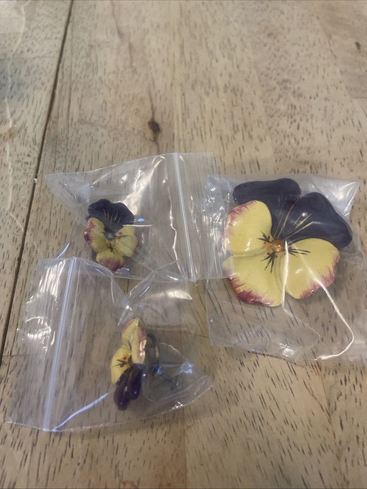 Vintage Yellow & Brown Plastic Pansy /Flower Brooch & Clip Earrings Set