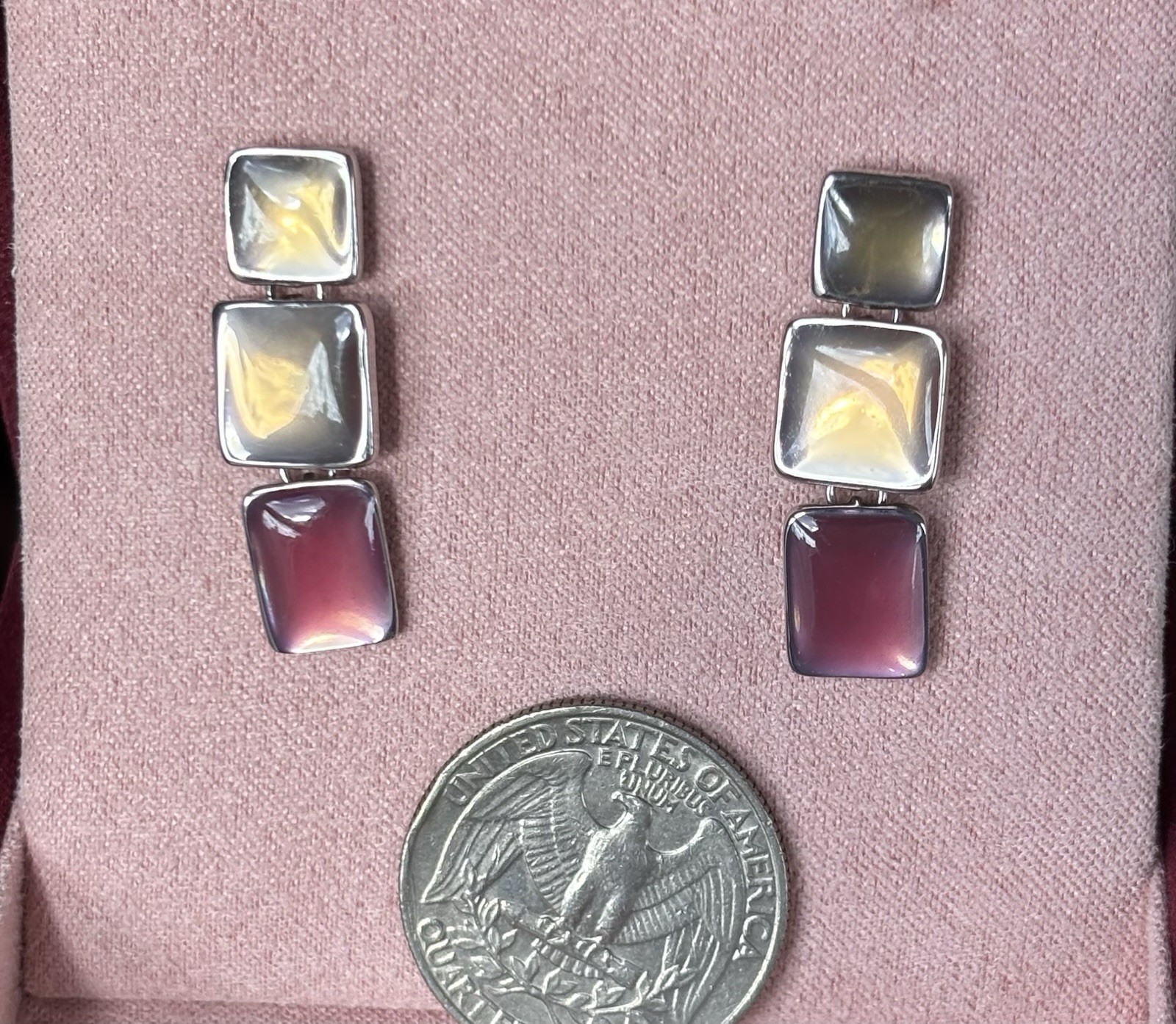 Vintage Lis Sophia silver- tone backed triple iradescent squares