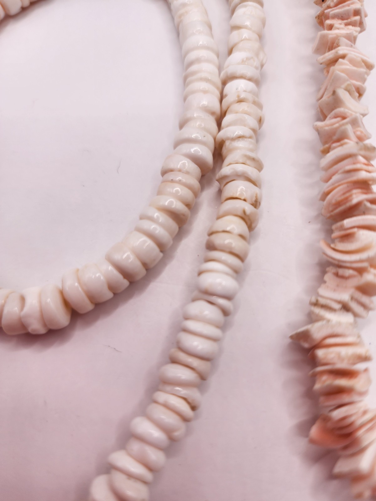 Vintage Hawaiian Puka Shell Necklace And Bracelet Lot