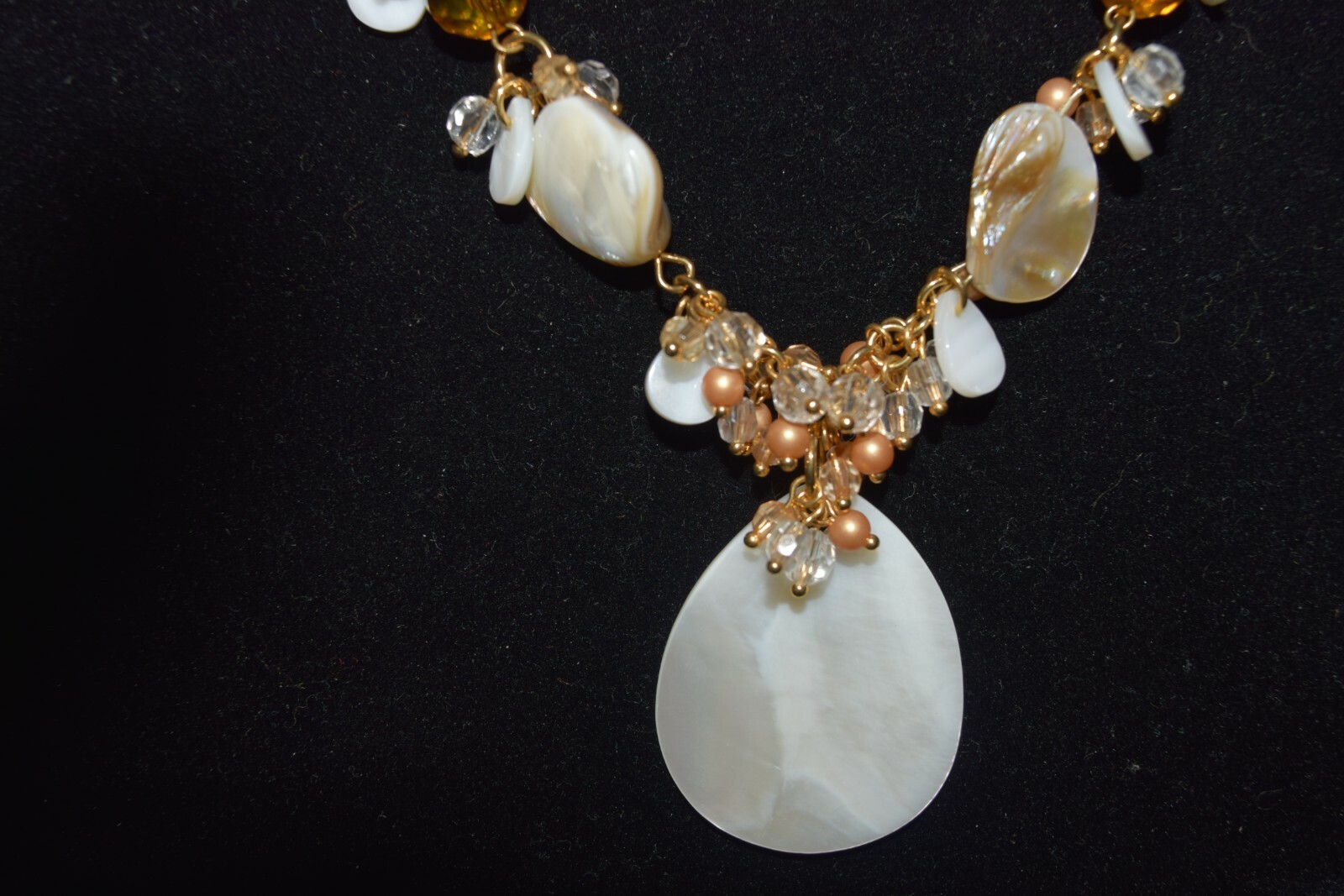Signed PD Premier Designs shells and beads necklace