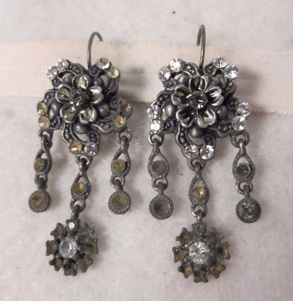 Vintage JZ China Signed Clear Rhinestone Dangle Flower Lever Bk Pierced Earrings
