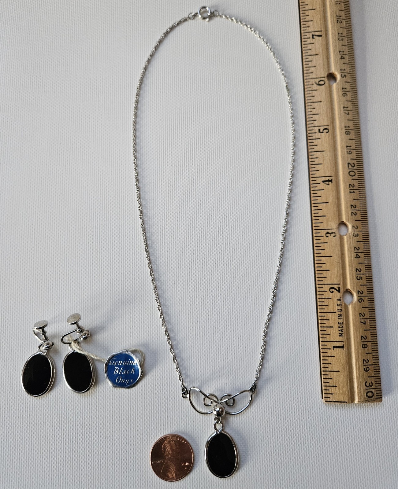 Vintage Black Onyx with Silver Tone Necklace & Screw-Hinge Clip-On Earrings Set