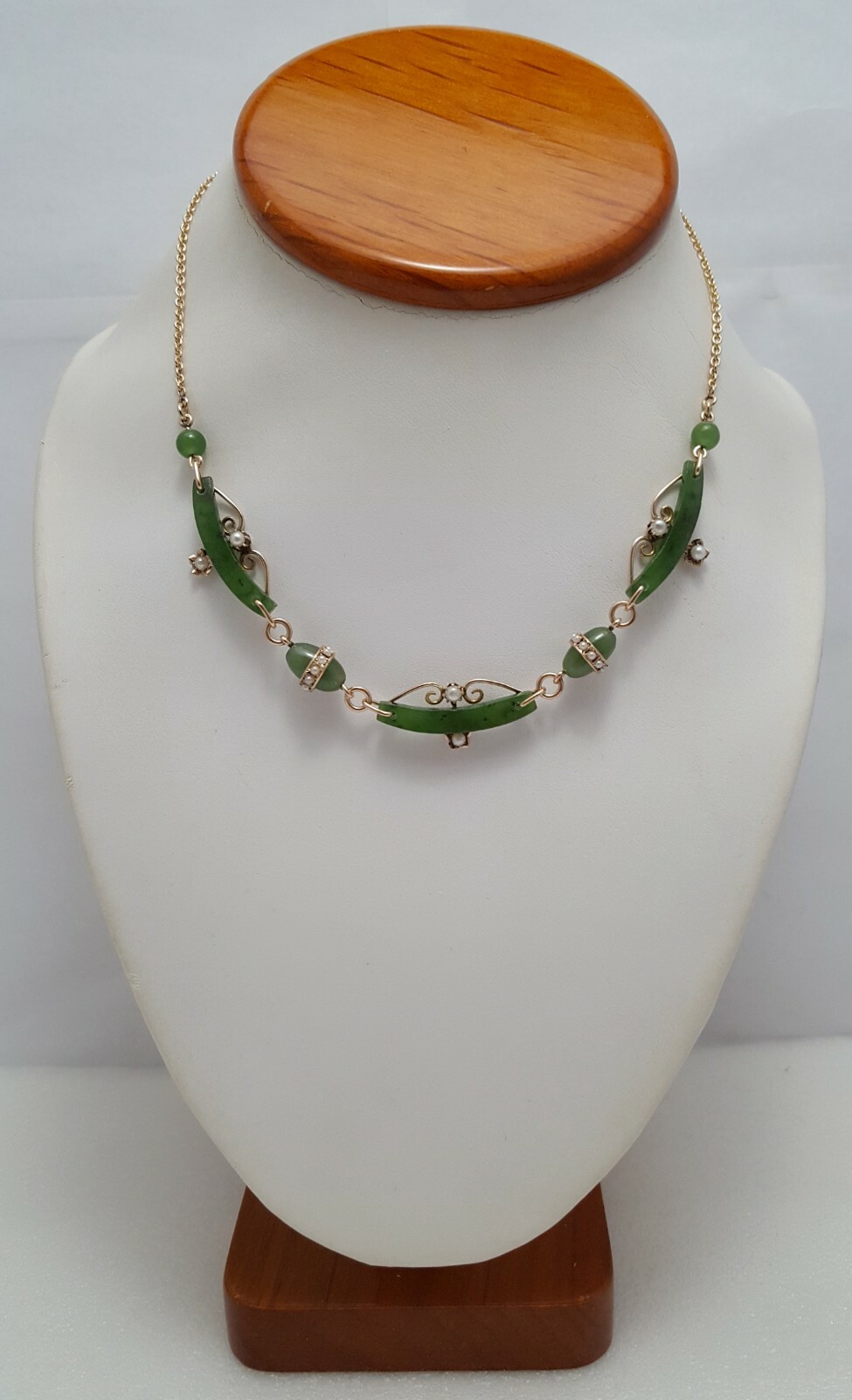 Vintage 9K Karat Solid Yellow Gold English Jade & Pearl Link Chain Necklace