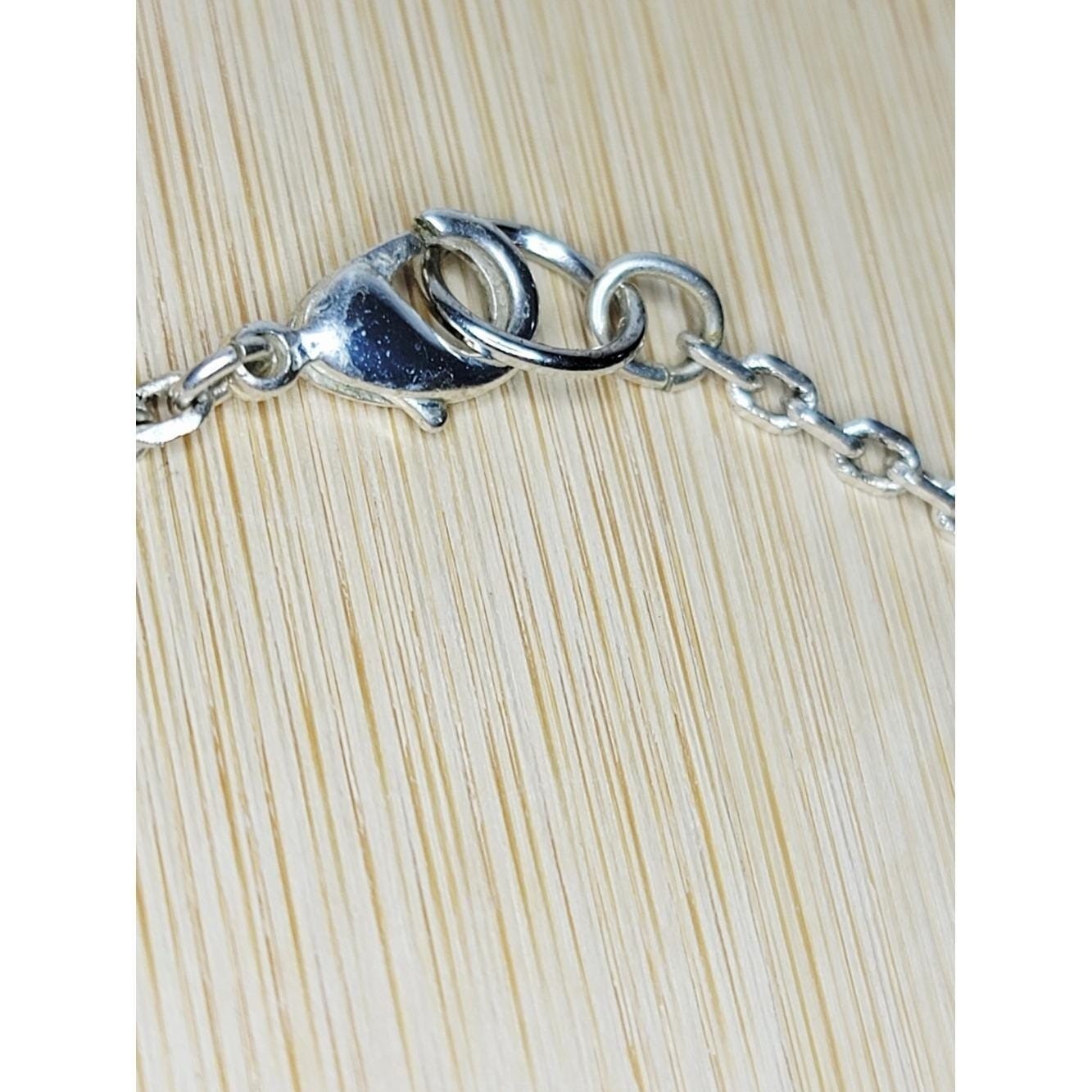 Vintage Avon Nina Ricci Necklace Silver Tone Blue Cabochon Rhinestone Pendant 16