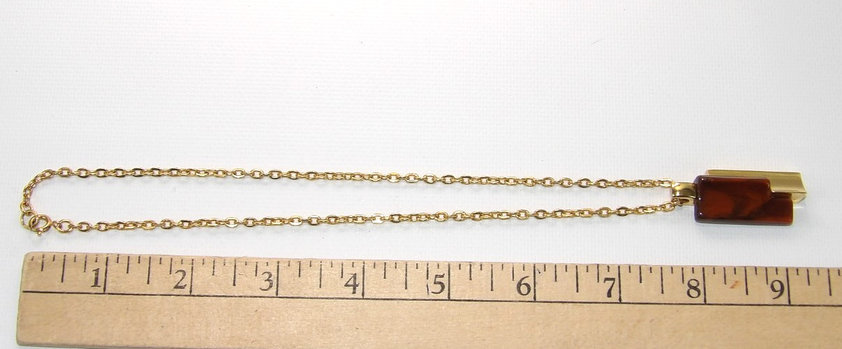 Crown Trifari Lucite Tortoise Modernist Pendant 16″ Necklace Gold Tone