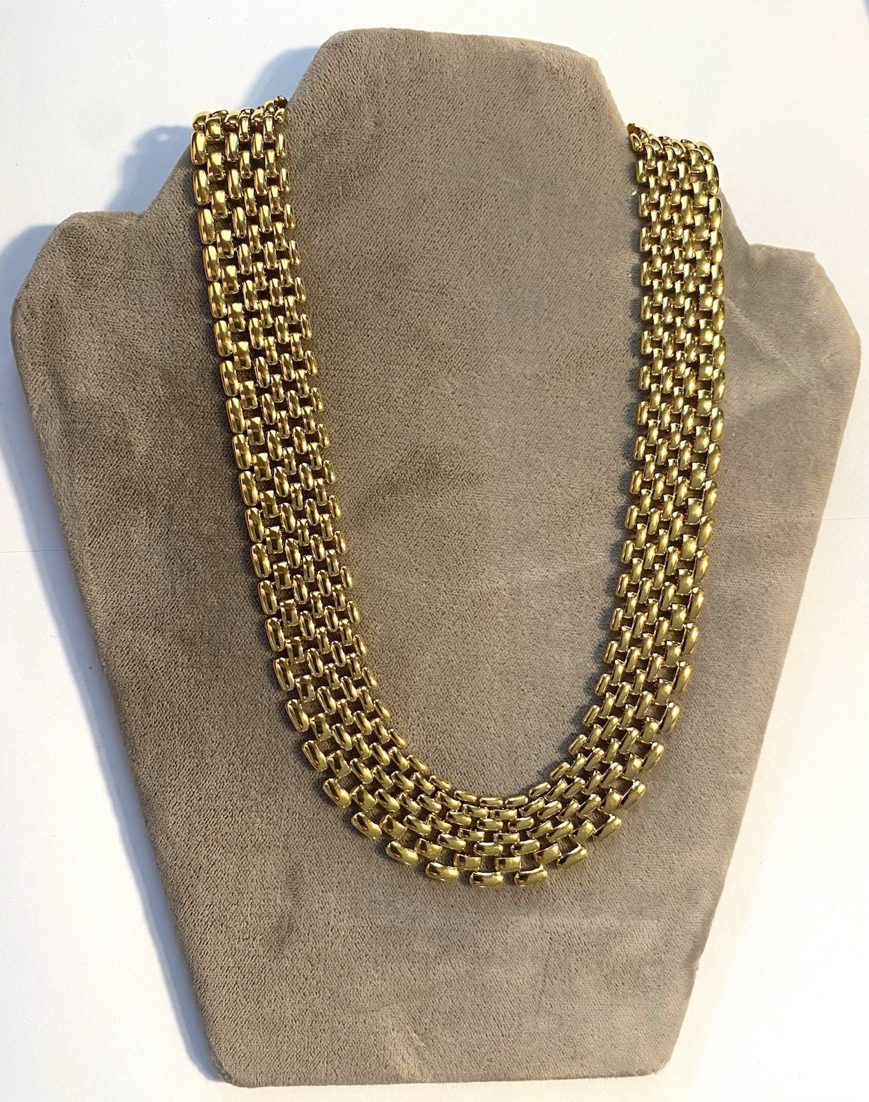 1950 Vintage • Beautiful Napier Gold Tone Panther Link Choker Necklace 16.5”