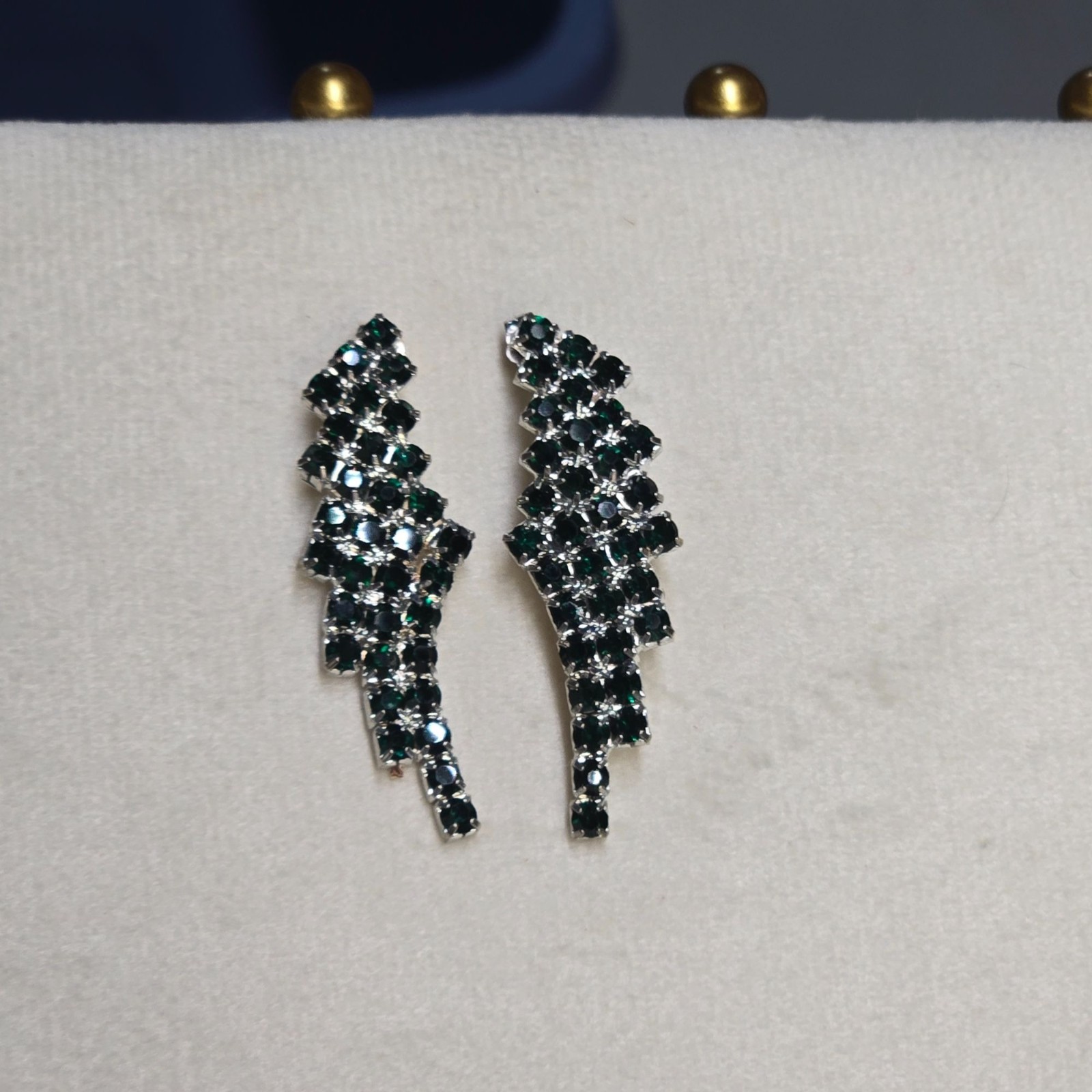 VTG Sterling Emerald Green Rhinestone Earrings Chandelier Waterfall Design 925