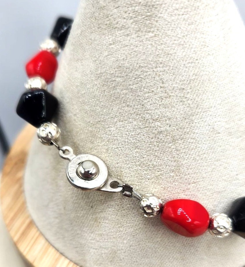 Vintage Red & Black Beaded Bracelet With Silver Tone Accents & Unique Clasp Desi