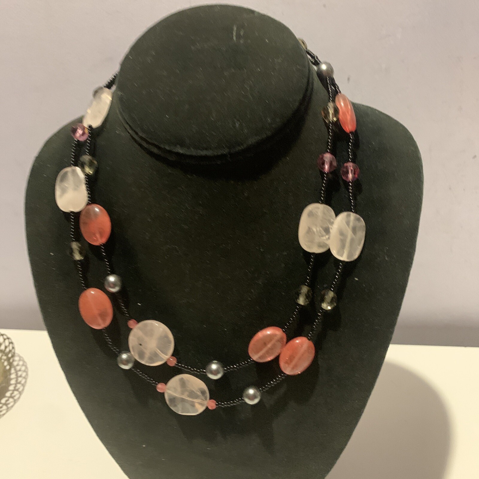 STUNNING VINTAGE ESTATE ROSE QUARTZ & CARNELIAN BLACK MICRO BEADS NECKLACE 36″
