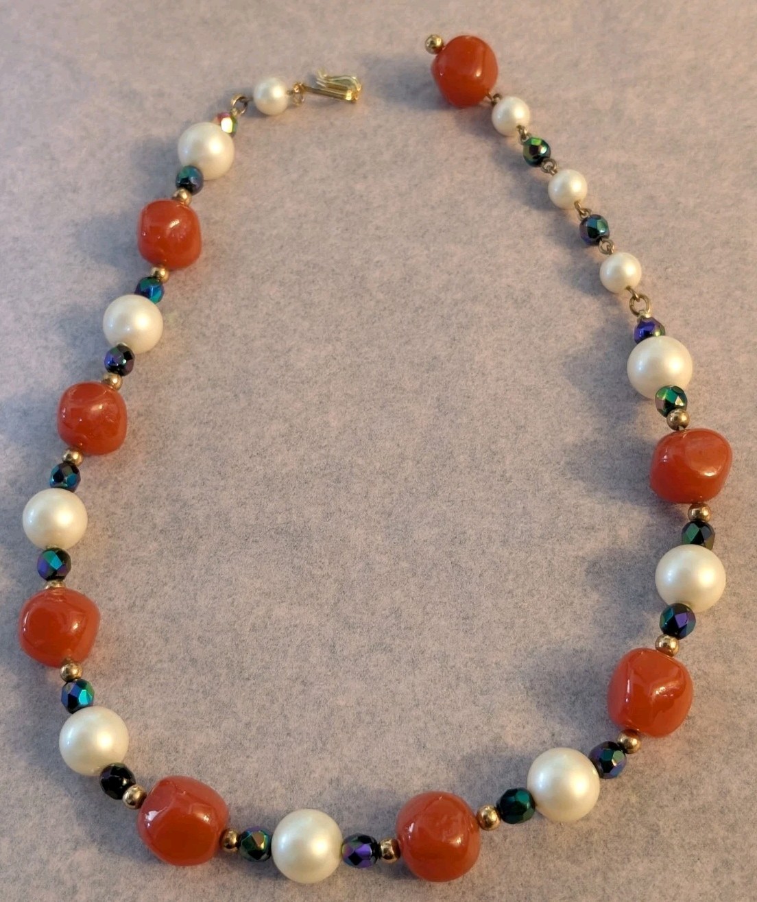 Vintage Carnelian & Pearl Glass Bead Necklace – Schiaparelli Auction Estate