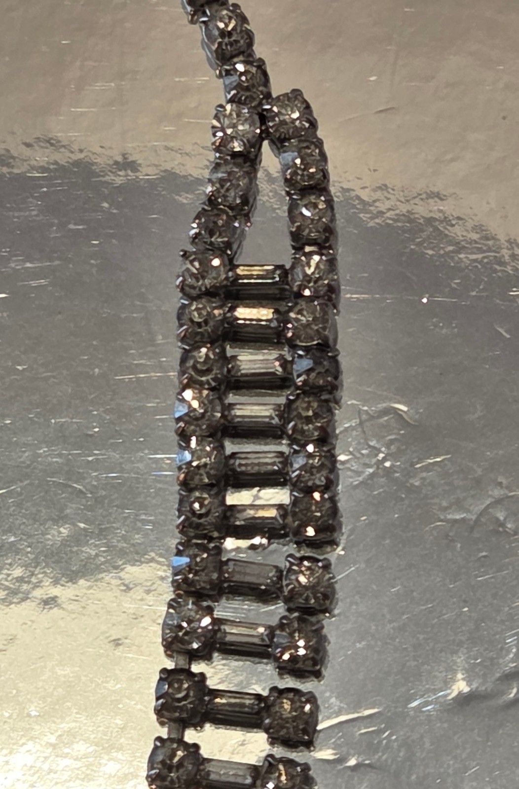 VINTAGE-RETRO STUNNING 1950’s Rhinestone Cocktail Icy Drip Necklace 16 in