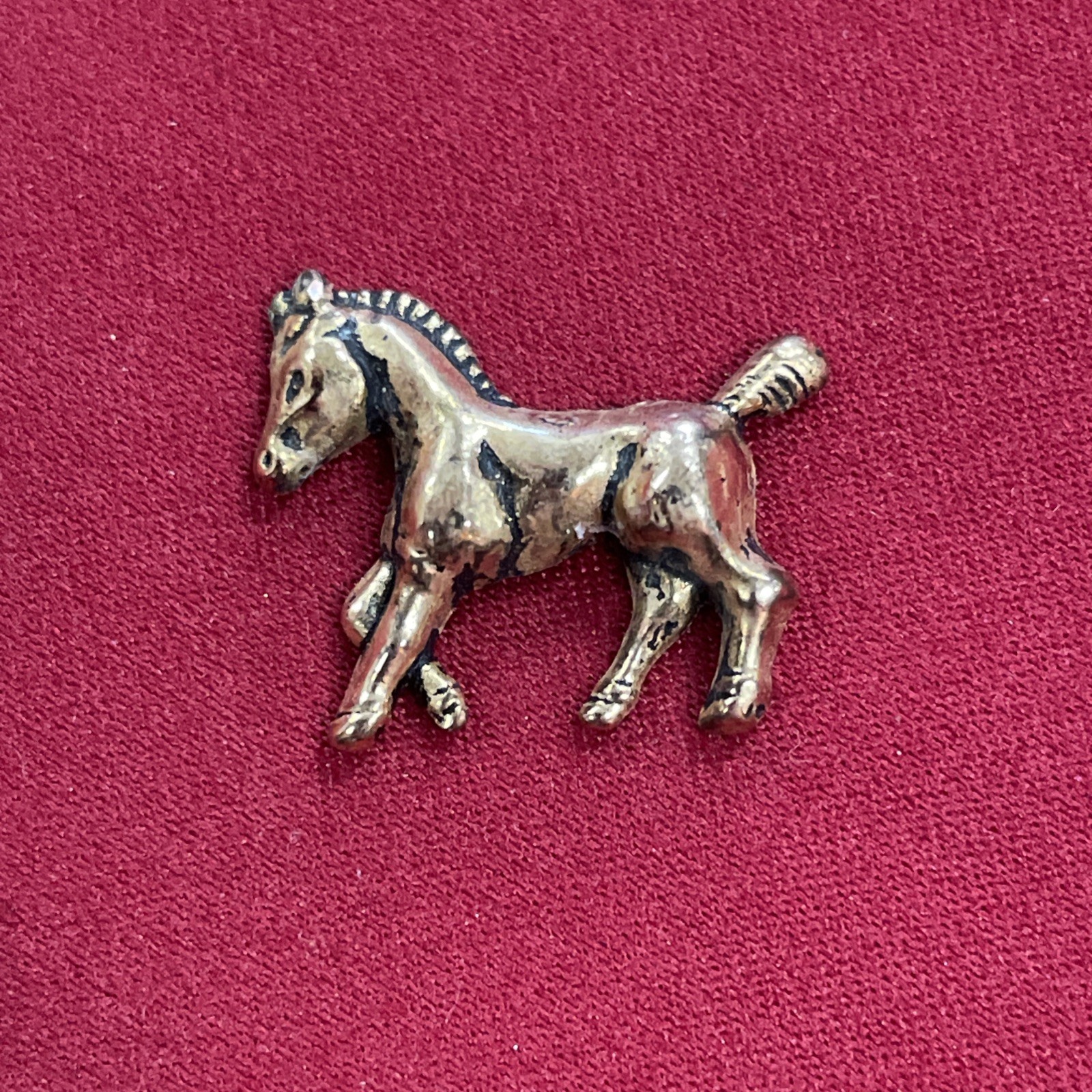 Unmarked Yellow Gold Filled GF Vintage Prancing Horse Charm Pendant