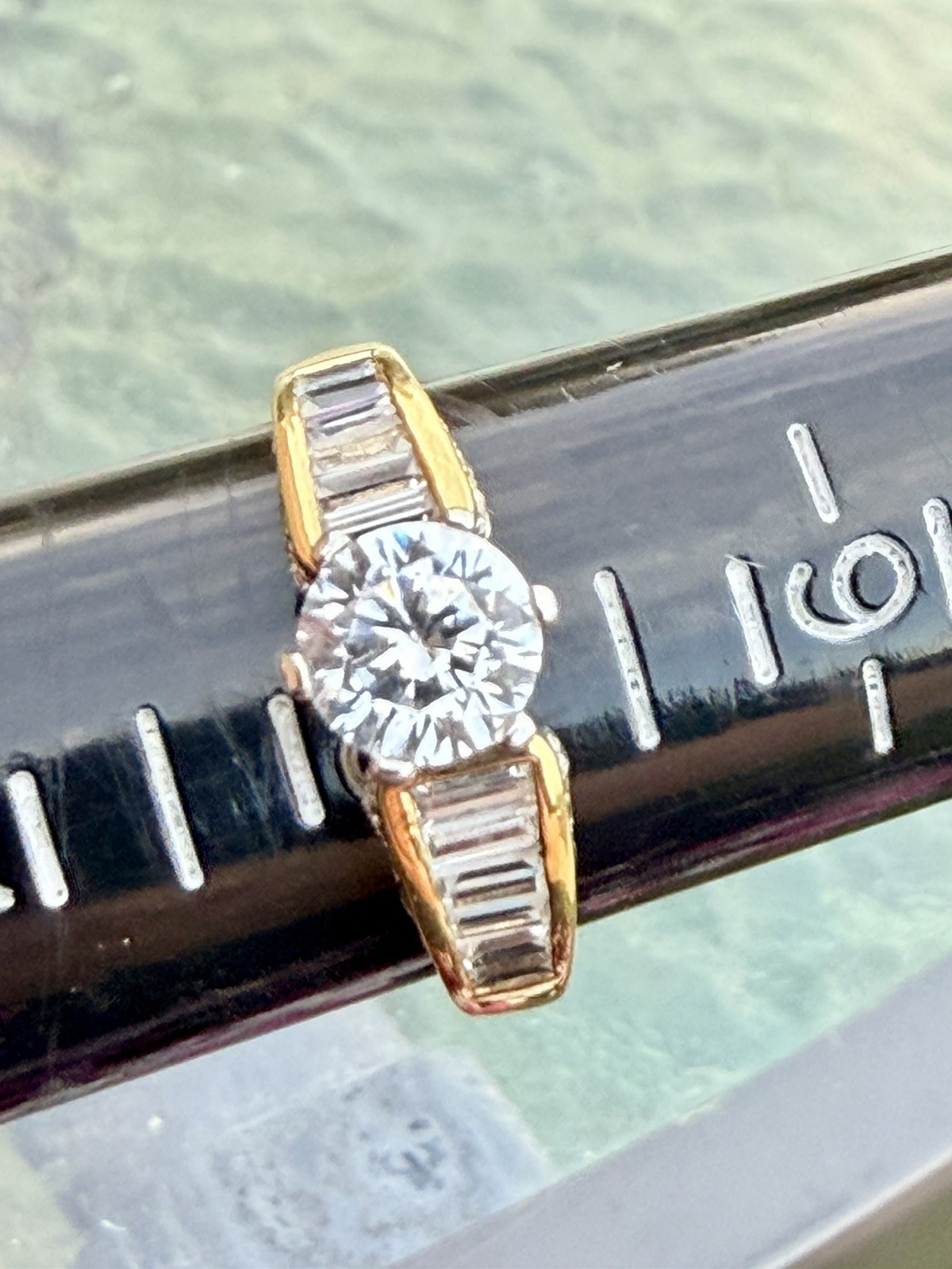 Vtg 925 CZ Sterling Gold Wash Right Hand Solitaire Engagement Ring Travel Ring