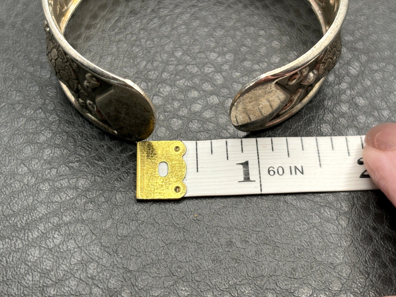 Vintage Sea Turtle Boho Cuff Bracelet Ethnic Silver Tone Bangle 7.25”
