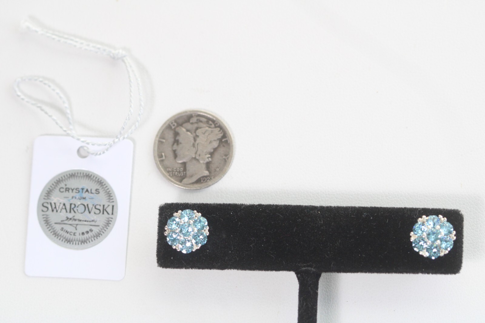 Vintage 925 Sterling Silver Swarovski Blue Crystal Flower Earrings NWT