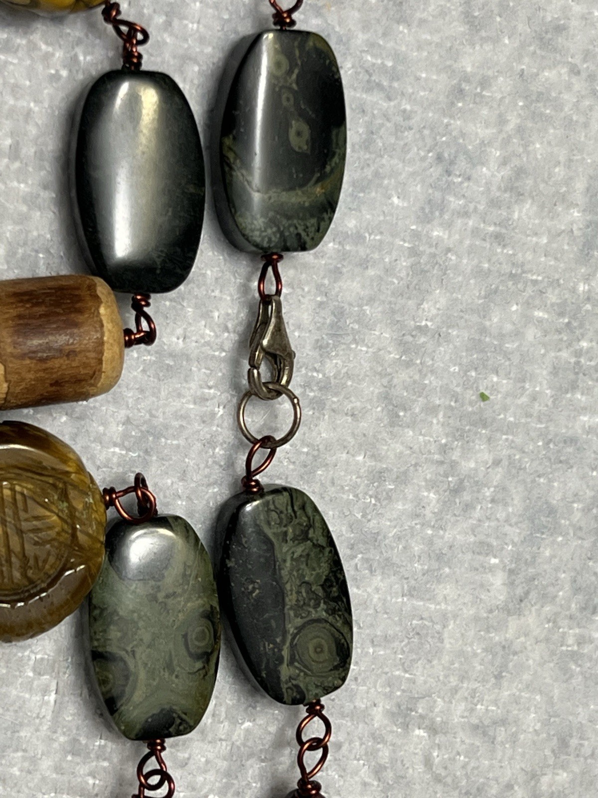 ESTATE CHINESE CARVED TIGERS EYE, JADE JASPER STONE NECKLACE 18” STERLING COPPER