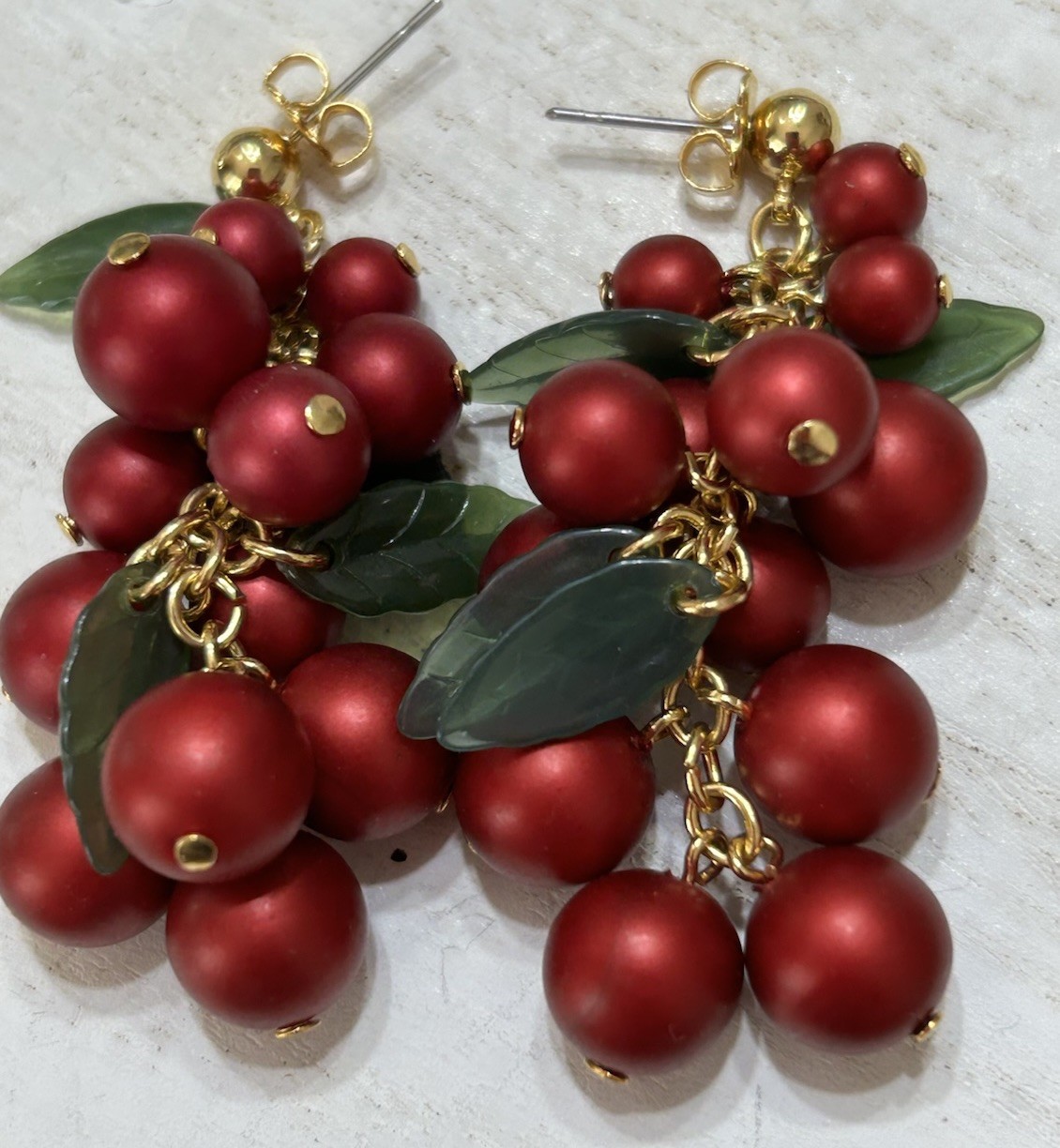 Vintage Avon Cha Cha Earrings Cluster Drop Red Berries Acrylic Molded Leaves