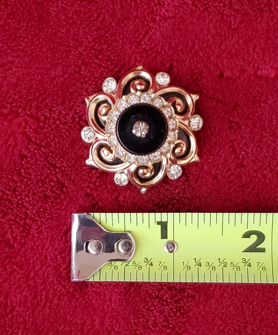 VINTAGE BLACK ONYX BROOCH WITH FAUX DIAMONDS-TIMELESS PIECE!!