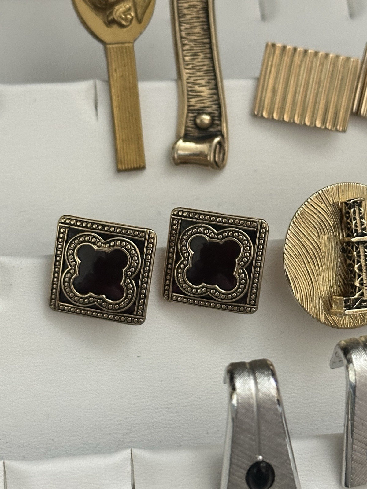 Vintage Lot Gold Silver Tone Glass Gemstones Cuff links Tie Clip Tie Tack 22pc