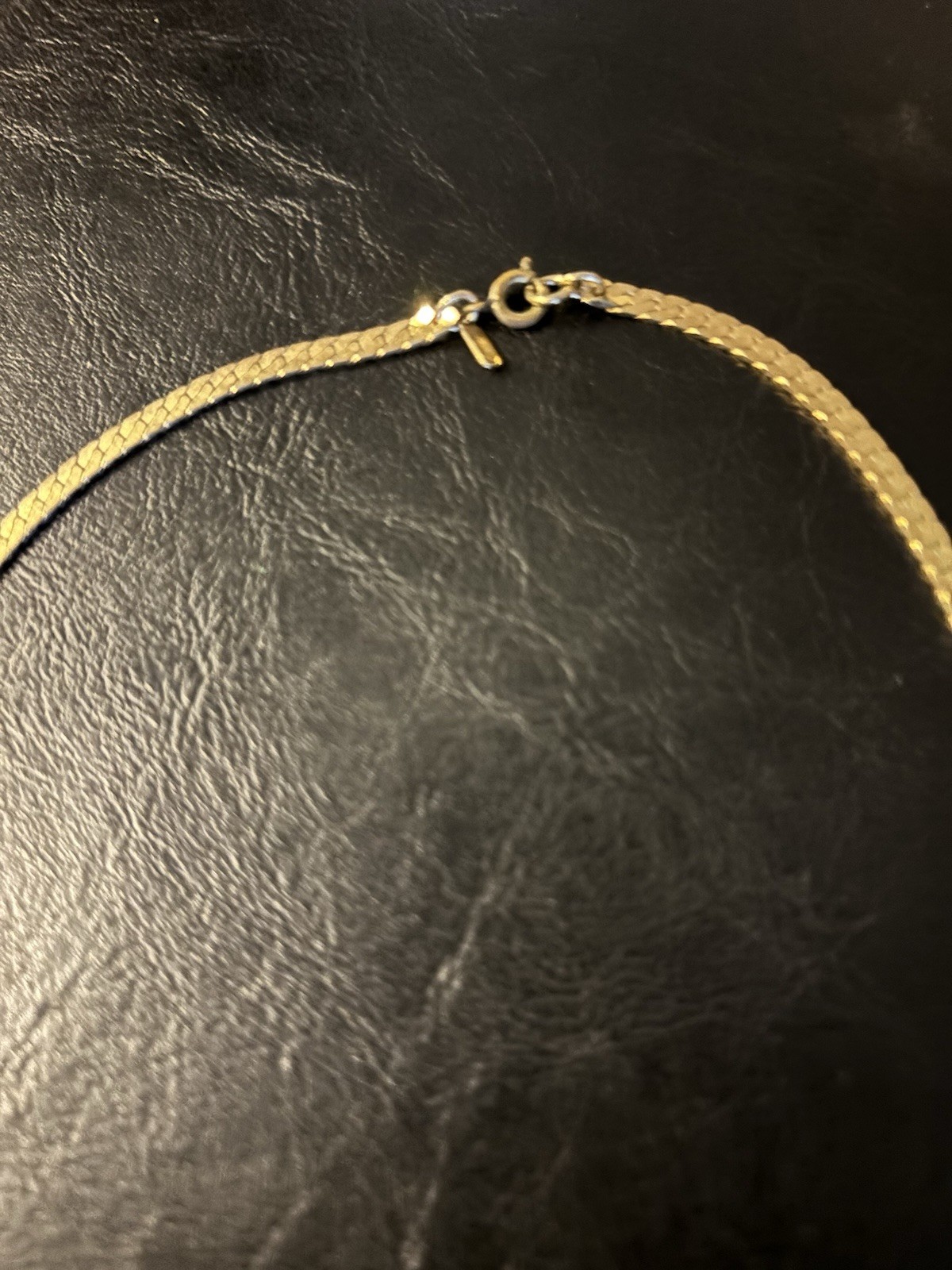 Vintage Monet Gold Tone Flat Link Articulated Chain Choker Necklace 16.5″