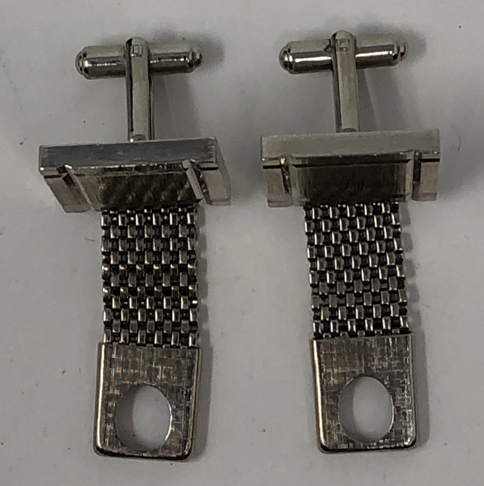 Hadley Cufflinks Wrap Around Silver Tone Mesh – Vintage