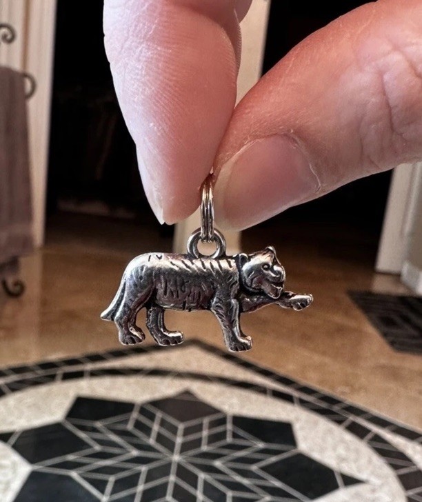 Tiger Silver Jewelry Charm Pendant Vintage No tarnish bracelet necklace Safari