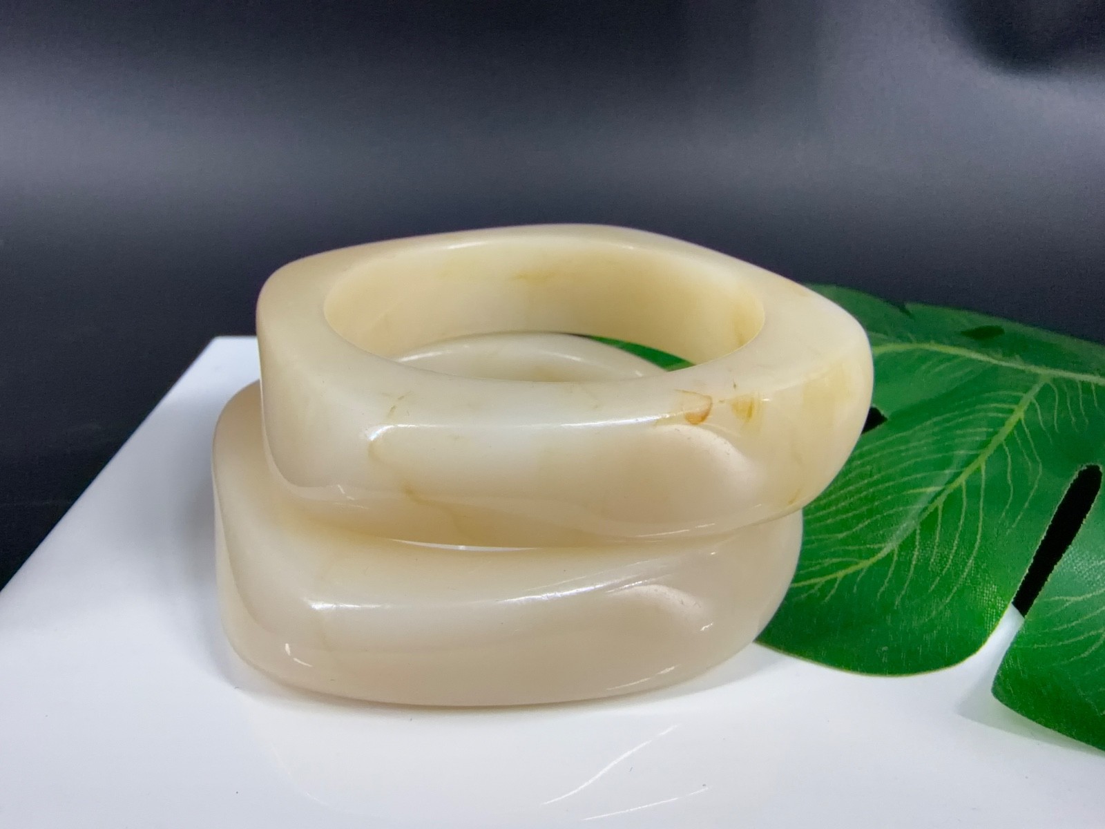 Vintage Chunky Lucite Bangle Bracelet Stack Lot Marbled Cream Beige Y2K