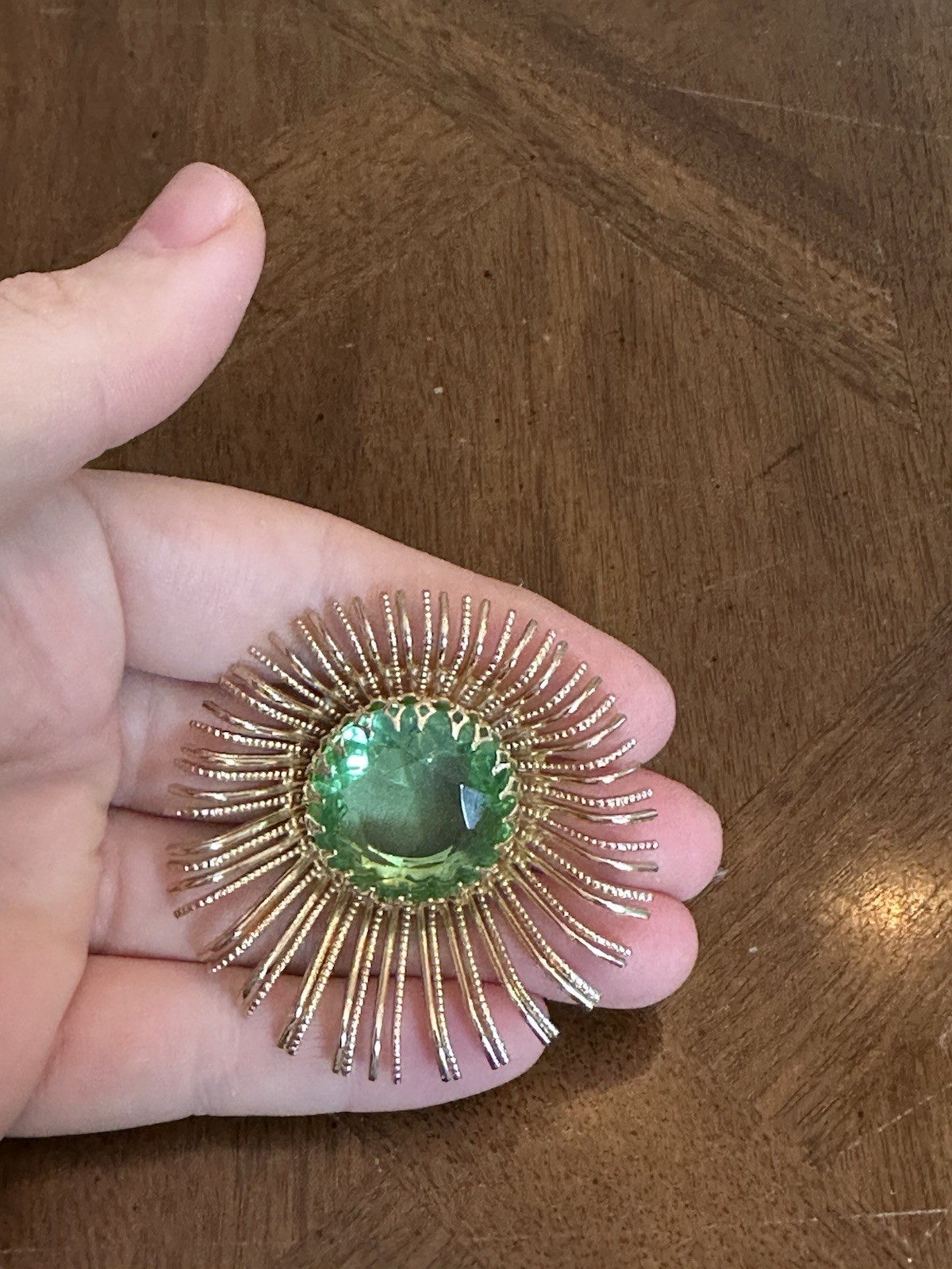 Vintage Mid-Century Lime Green Rhinestone Atomic Starburst Brooch Gold Tone Nice