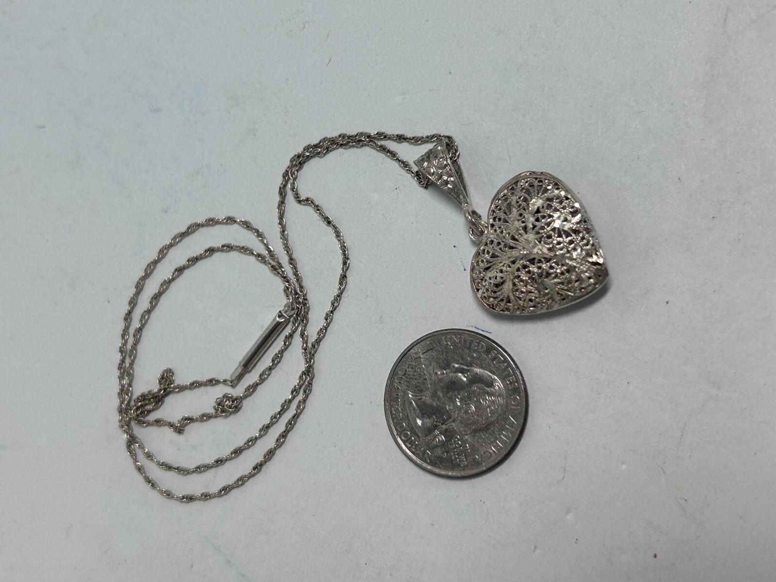 Vtg Sterling Silver Filigree Puff Heart Necklace N1254