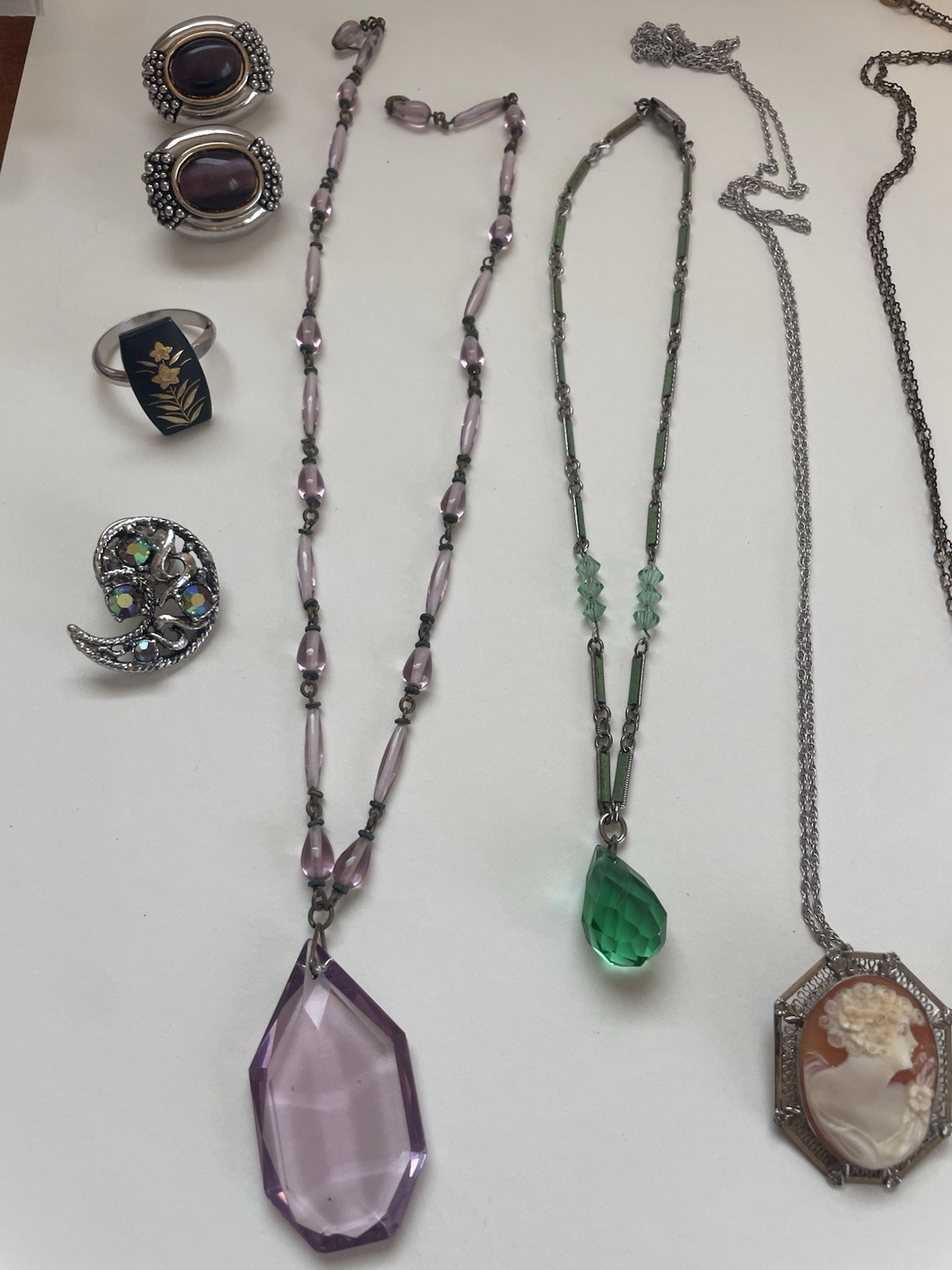 Art Deco Vintage Cameo Amethyst Jewlrey Lot Glass Beaded Necklace Ring Brooch