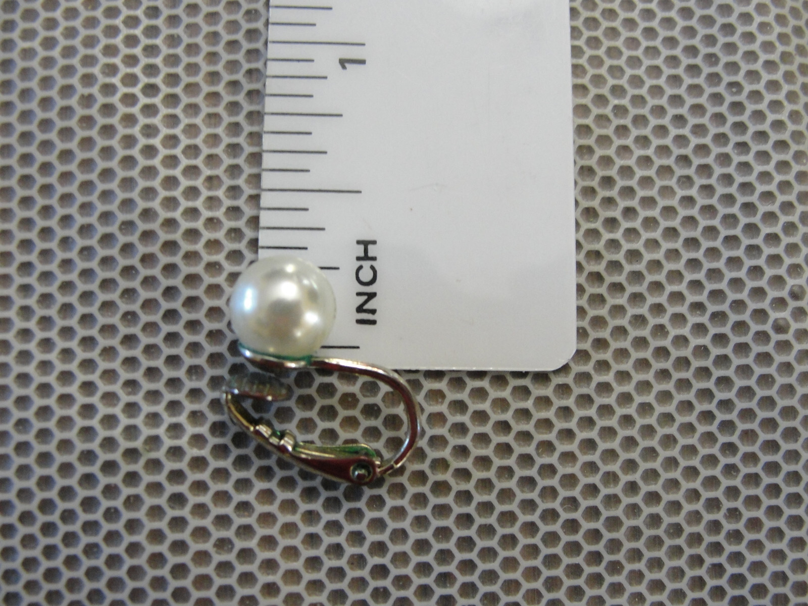 RMN Roman Gray Slver Faux Pearl Silver Chain Necklace with White Pearl Earrings