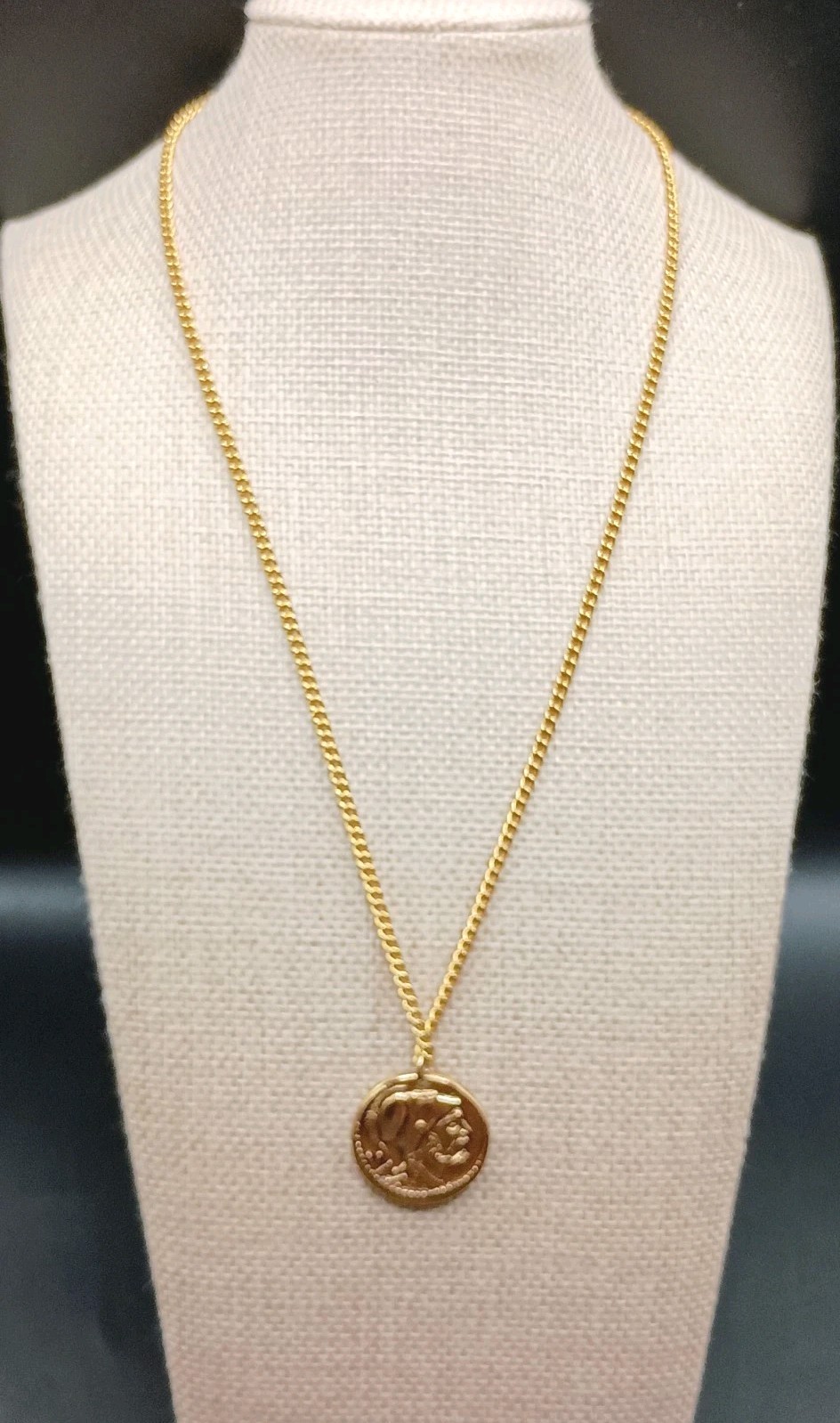 Vintage Avon Coin Pendant Necklace Double Sided Roman Soldier Eagle Gold Tone