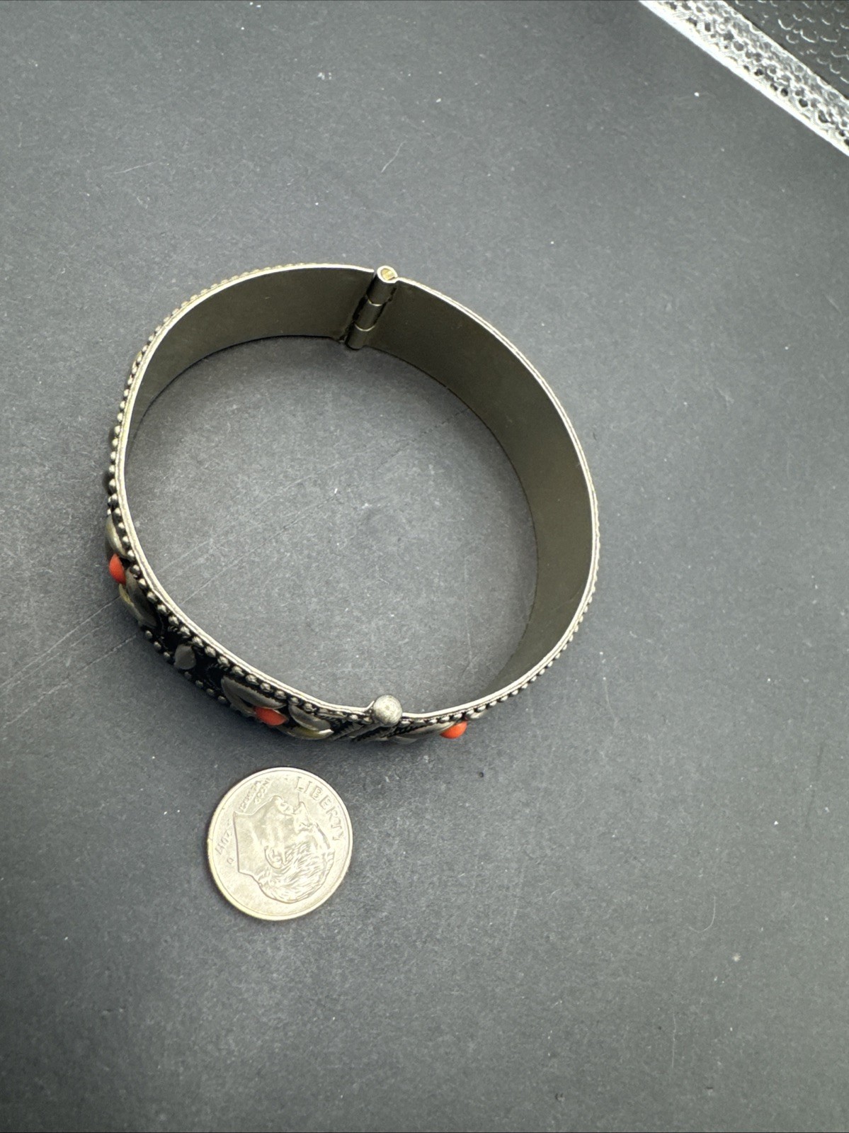 Vintage Silver Toned Hinged Bangle 2.5” Bracelet With Orange Stone 2.5” Opening