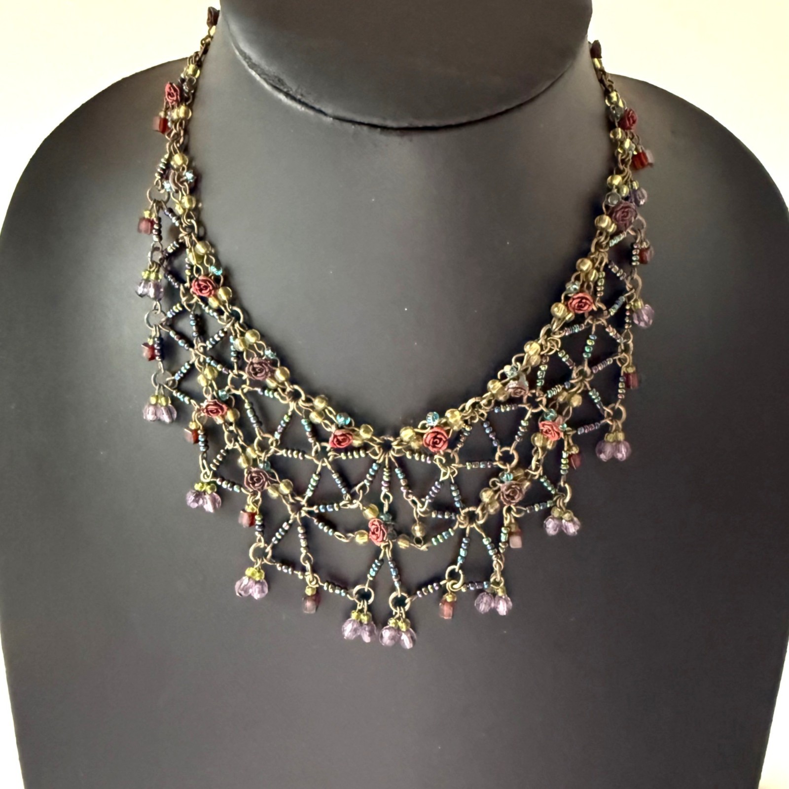Vintage Bib Necklace Wire Hand Beaded Flower Artisan Victorian style Boho 15-17