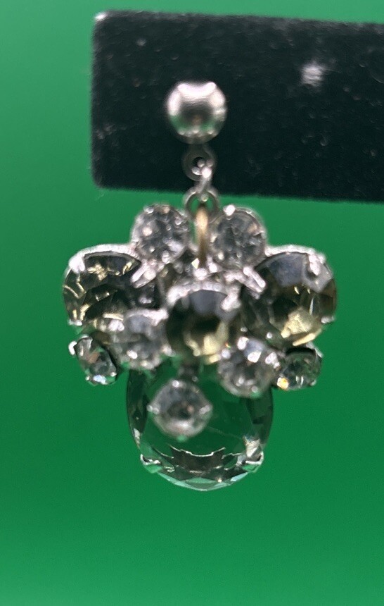 Vintage Clear Gray Prong Set Rhinestone Cluster Post Earrings