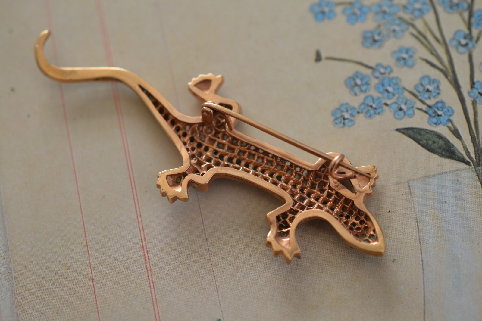 Antique Estate 18k Gold Diamond Emerald and Ruby Lizard Pin Brooch 12 Gr