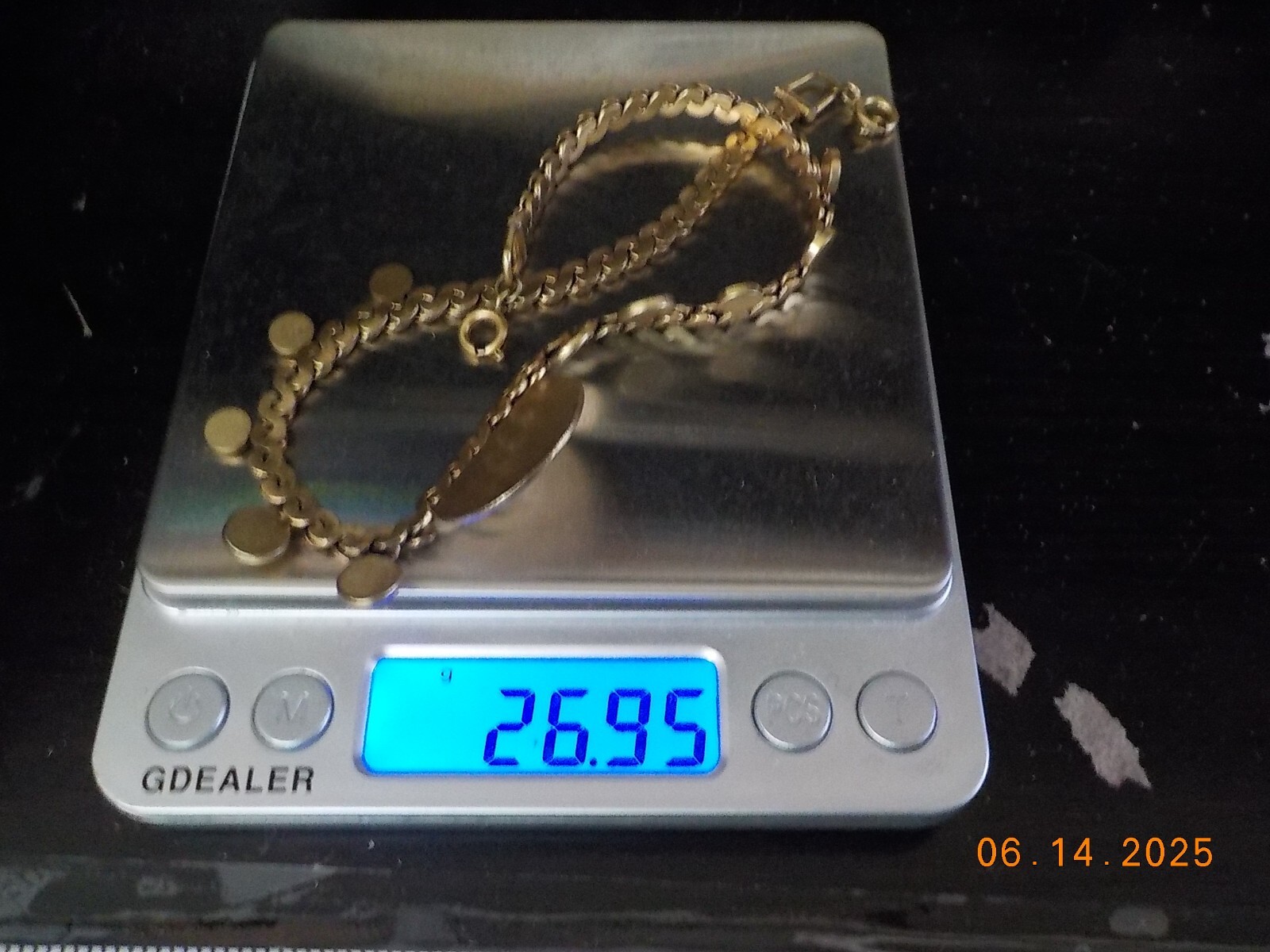 GOLDTONE FLAT S LINK CHAIN CHOKER W/LAYERED COIN DISK PENDANT & COIN ACCENTS