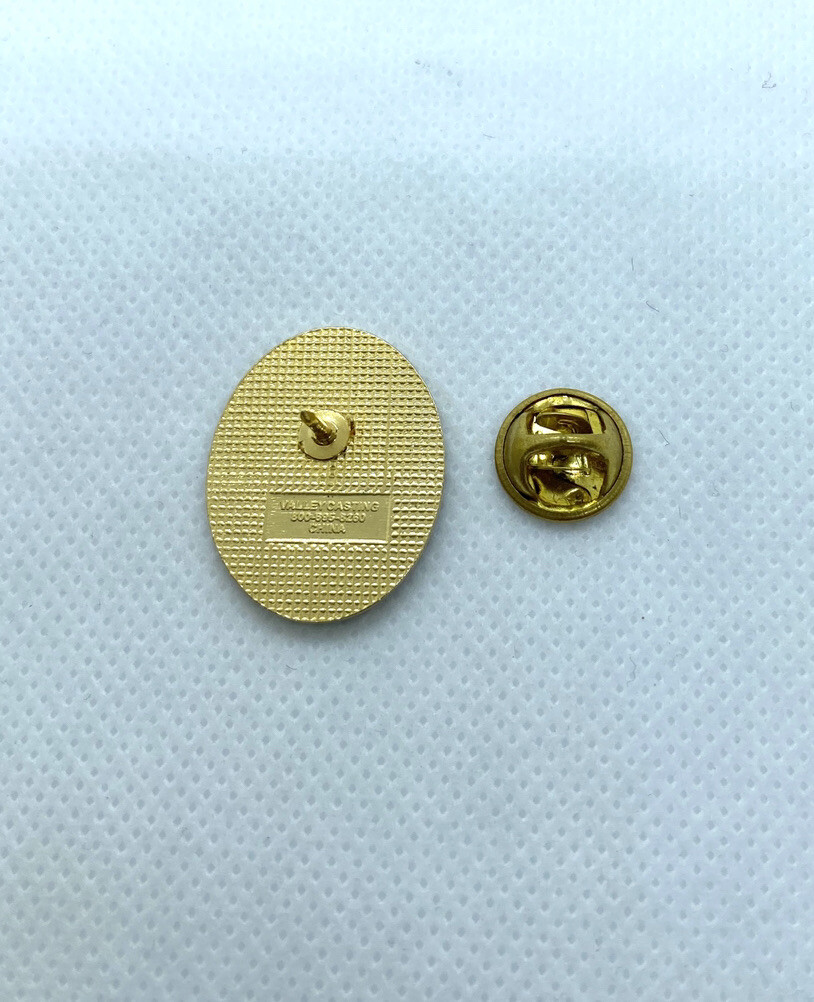 Vintage Rose Lapel Pin By Valley Casting Gold Tone D8