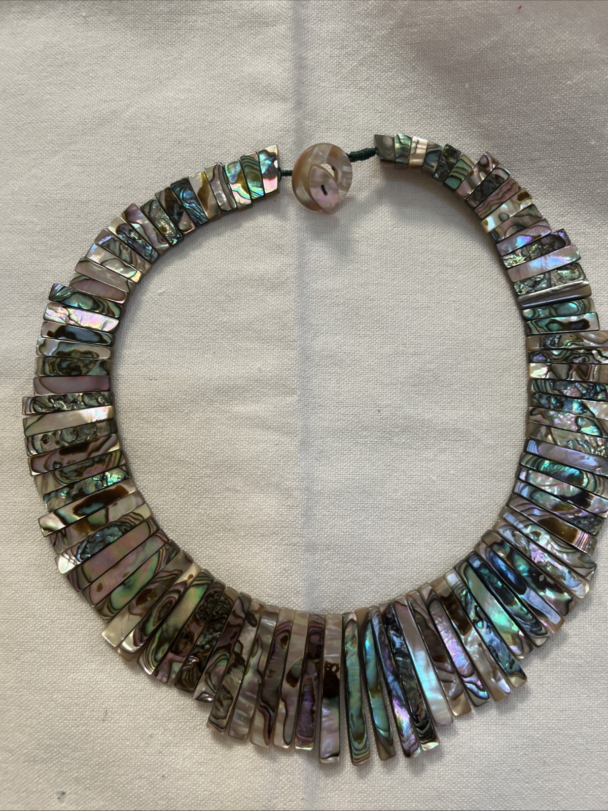Vintage reversible graduated Abalone Paua Shell collar necklace Stunning