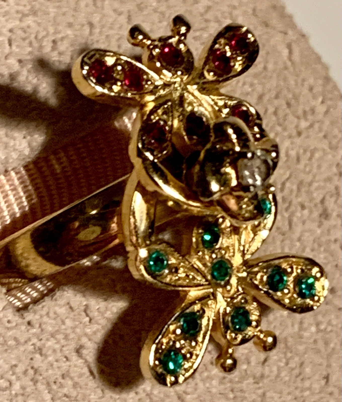 Gold Tone Spinning Butterfly Ring Rhinestone Red Green Gemstones Vintage