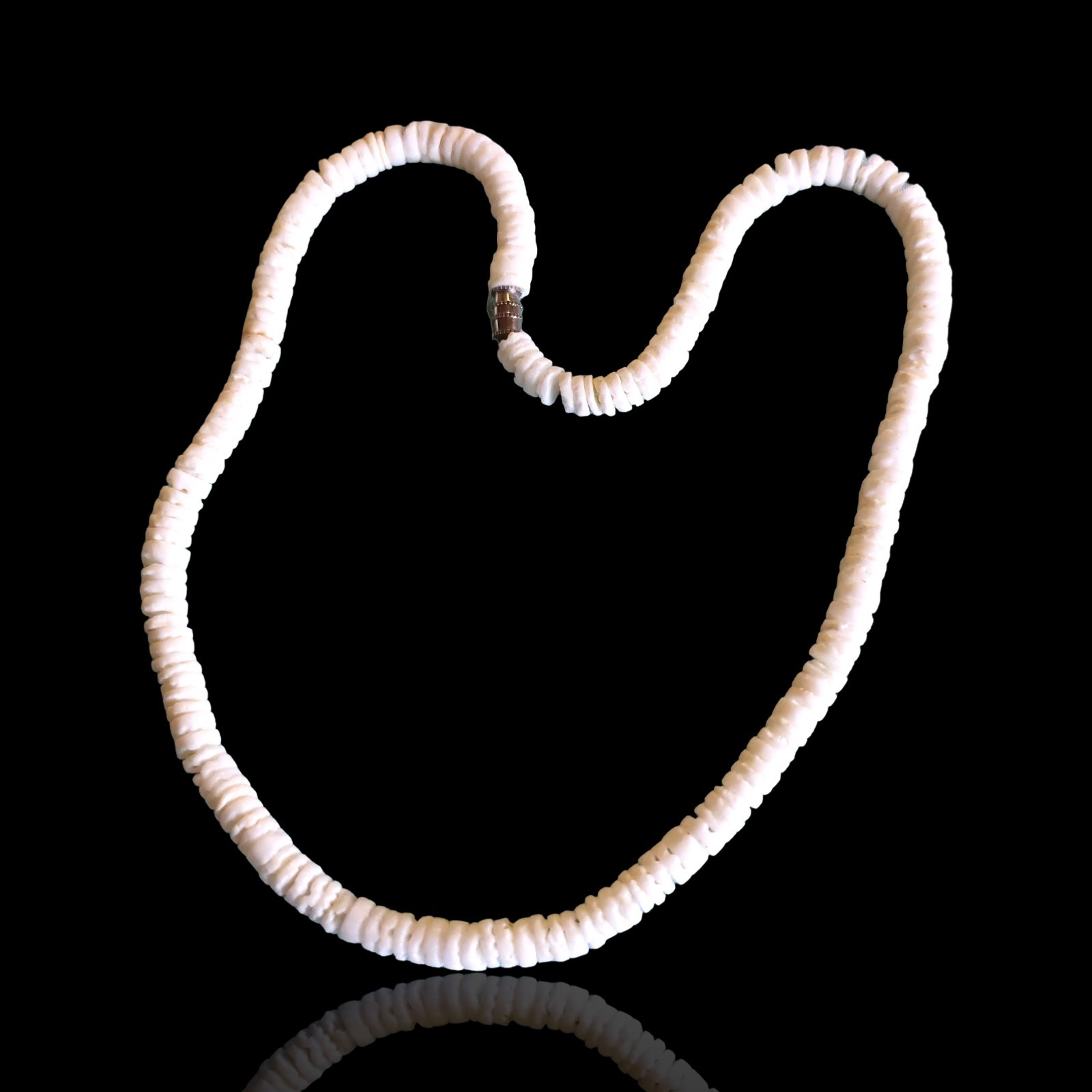 Vintage 70’s Cream White Hishie Puka Shell Necklace 17.5in Beach Summer Surf