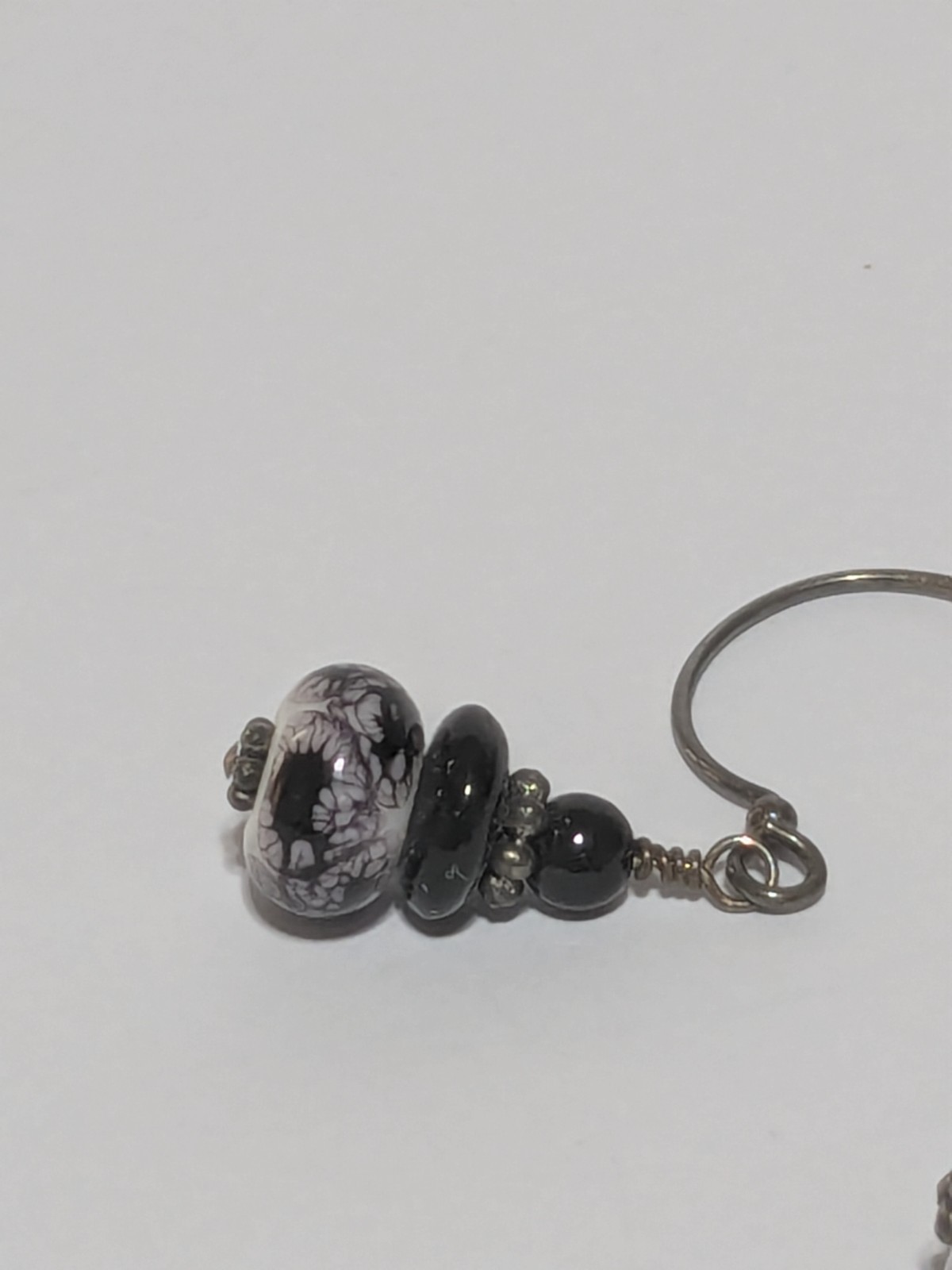 Vintage Lamp Glass Bead Flower Design Hook Dangle Earrings 1″. Silver Tone.