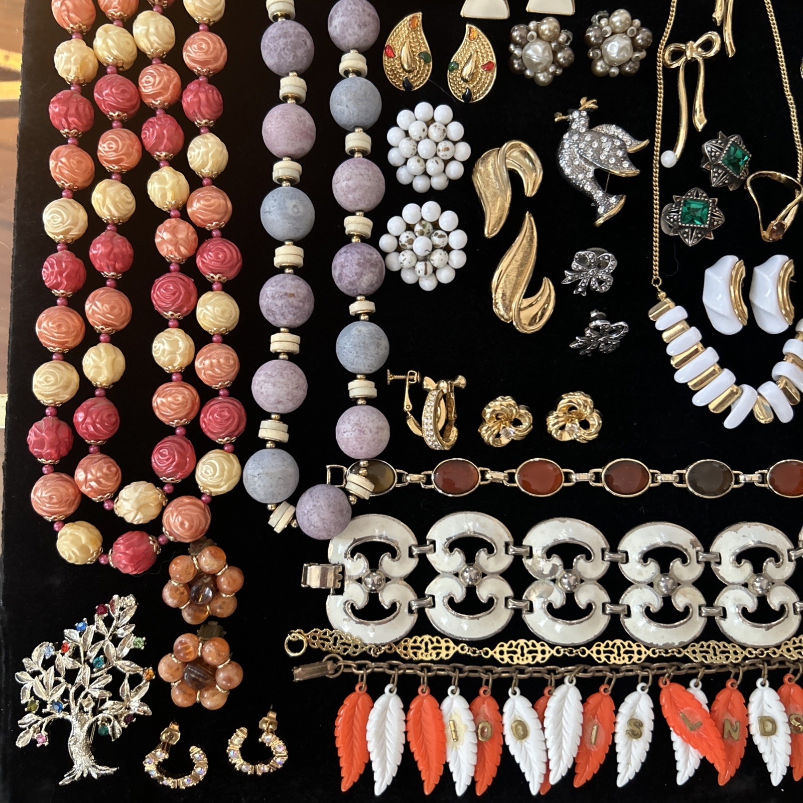 80 Vintage lot jewelry unbranded wearable Trifari Monet Coro Avon Italy Marvella