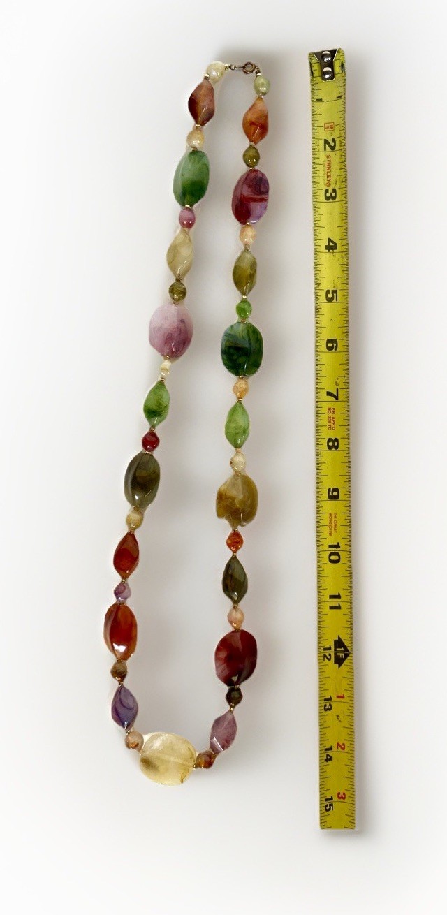 Lot of 12 Wearable Necklaces; Plastic, Lucite, Acrylic, Wood & Glass 15″ to 32″