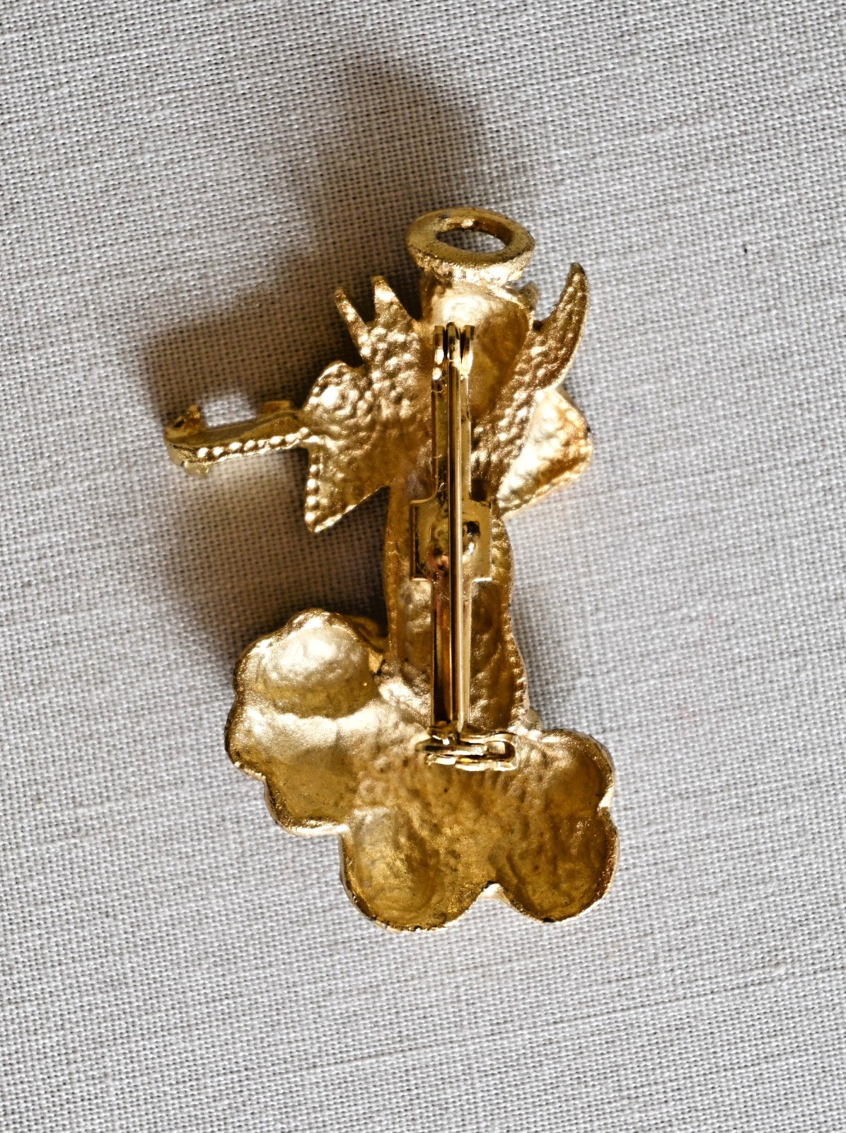 Vintage Guardian Angel Playing Violin on a Sparkly Cloud in Heaven Brooch Pin