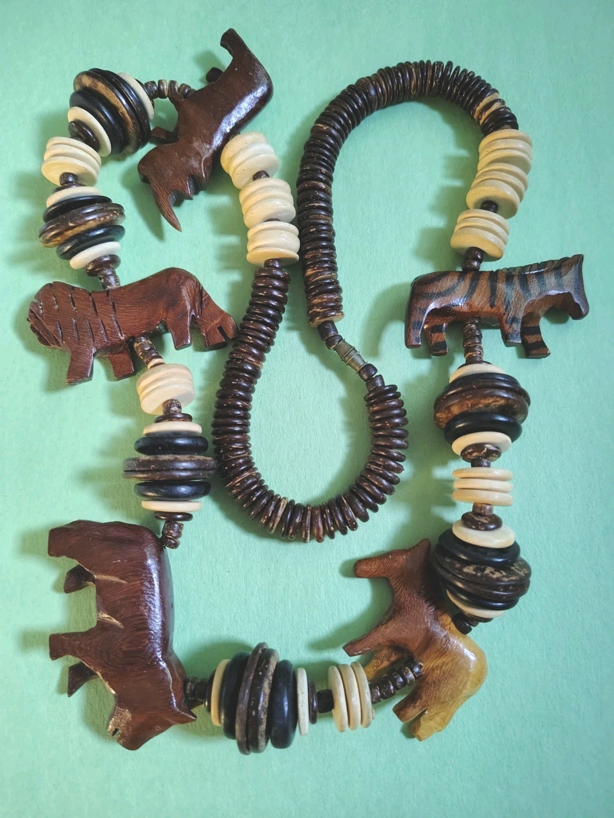 Vintage Large Wooden SAFARI ANIMALS & COCONUT SHELL Beaded Necklace