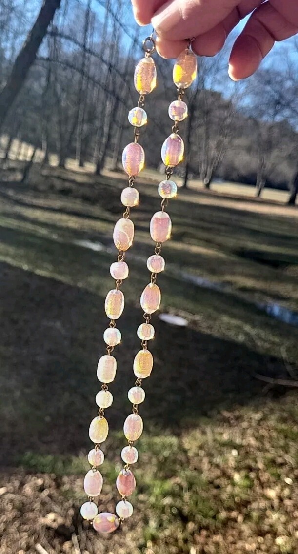RARE ANTIQUE FIREY OPAL GOLD FOIL MILKY LILAC PINK GLASS BEAD WIRE NECKLACE SET