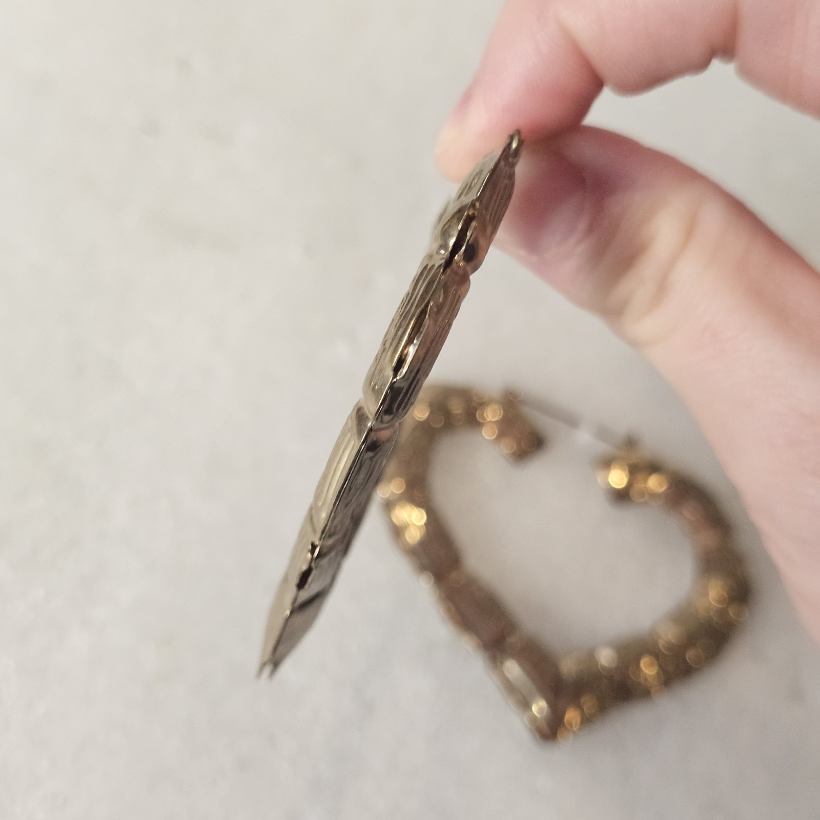 VTG Large Heart Hoop Statement Earrings Lightweight Hollow Gold Tone 2.75 Love